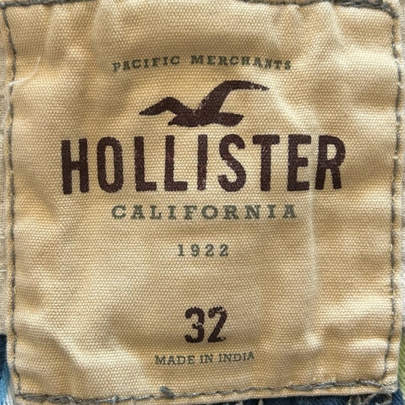 Hollister Shorts, Men’s 32 waist, Y2K, great shape - Picture 2 of 2
